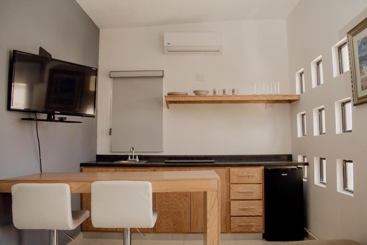 Suites Cervantes 치와와주 외부 사진